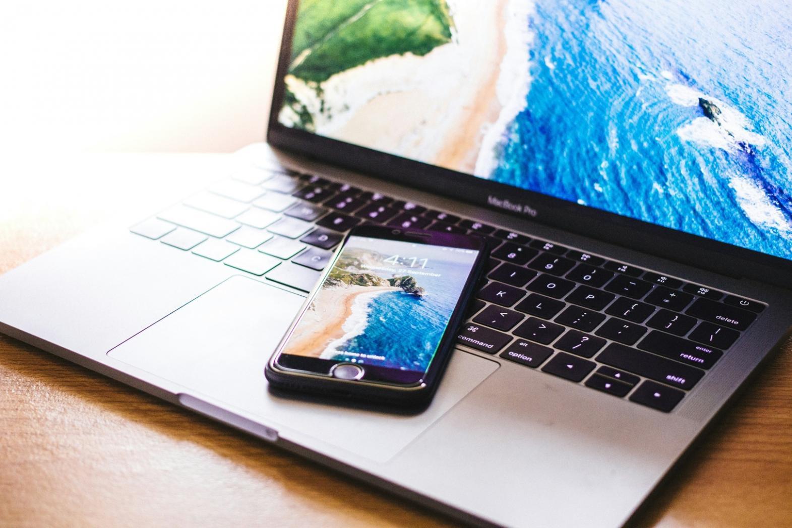 Interface d'application de budget sur smartphone